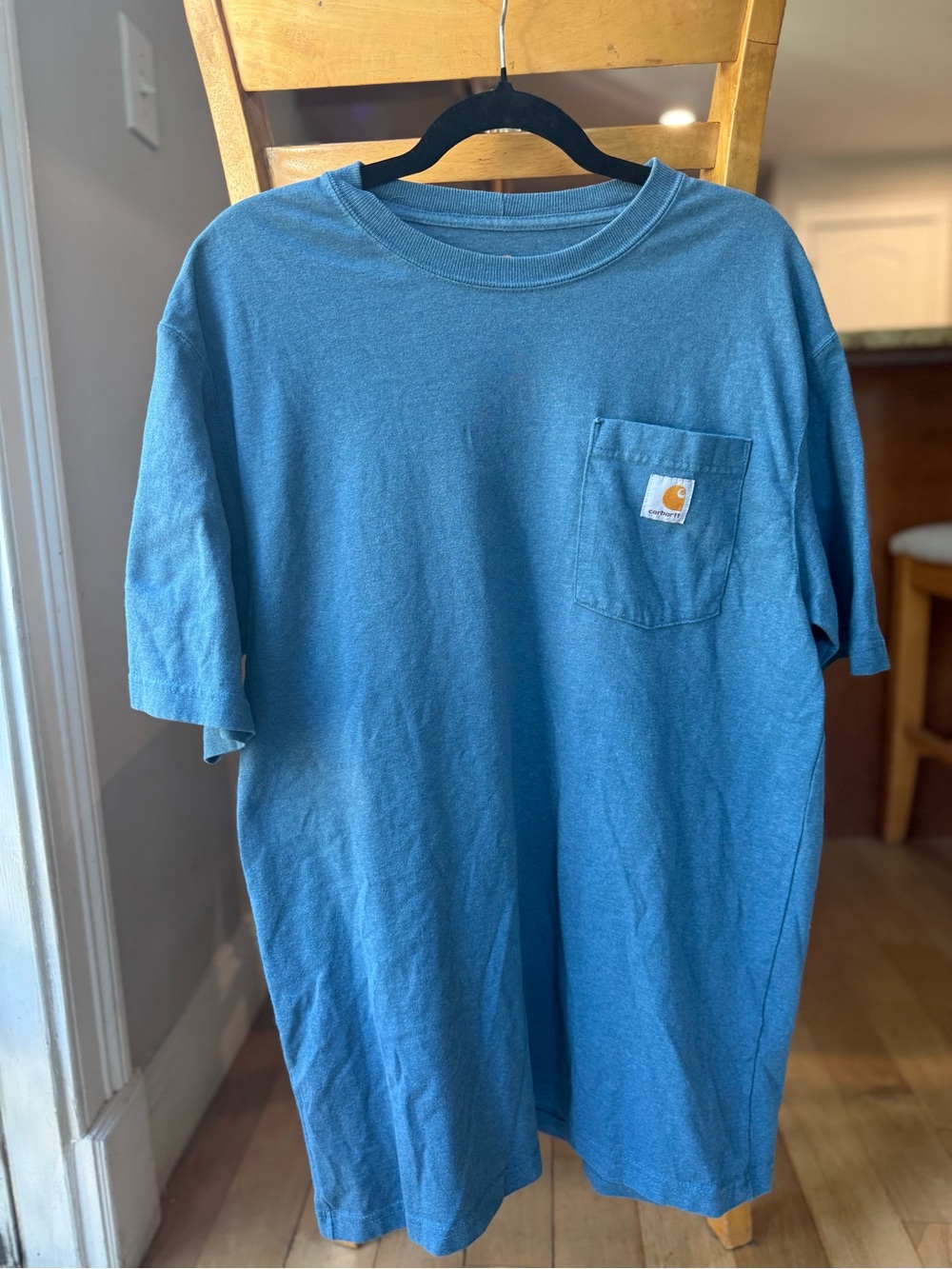 Carhartt Short-Sleeve Pocket Tee in Teal Original Fit